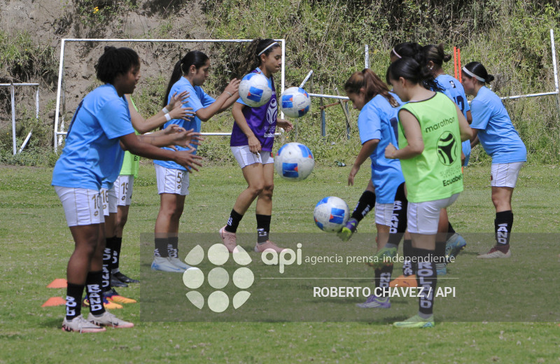 FBL SUPERLIGA FEMENINA MACARA VS ESPUCE