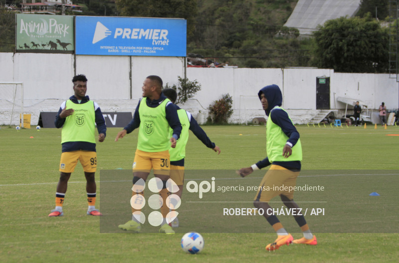 FBL COPA ECUADOR BANOS CIUDAD DE FUEGO VS DELFIN