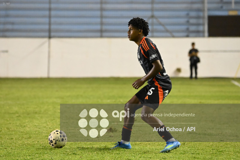 FBL-LIGA ECUABET-MANTA-EMELEC