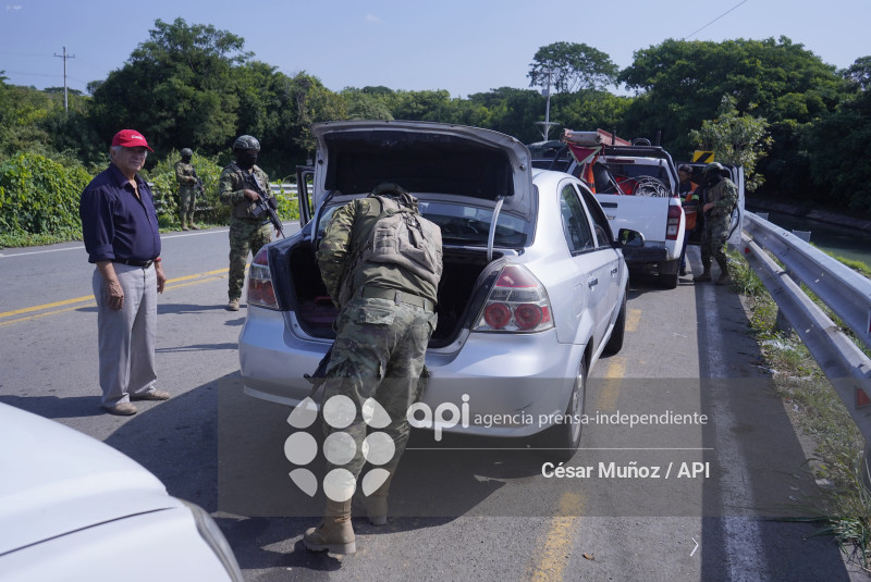 GYE-PLANTON CARCEL EL ENCUENTRO