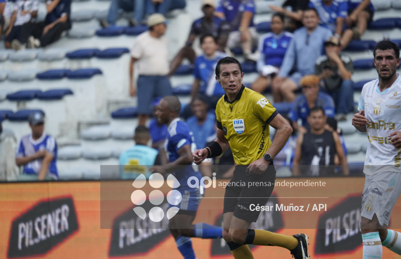 FBL-LIGAECUABET-EMELEC-MACARA