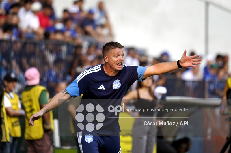 FBL-LIGAECUABET-EMELEC-MACARA