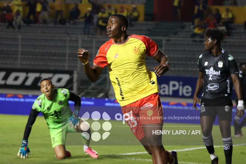 FBL LIGAECUABET AUCAS VS MANTA