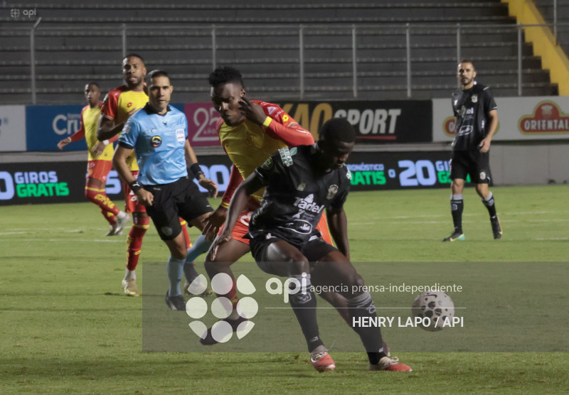 FBL LIGAECUABET AUCAS VS MANTA