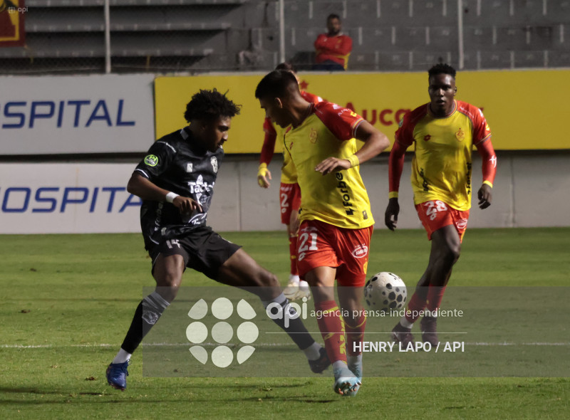 FBL LIGAECUABET AUCAS VS MANTA