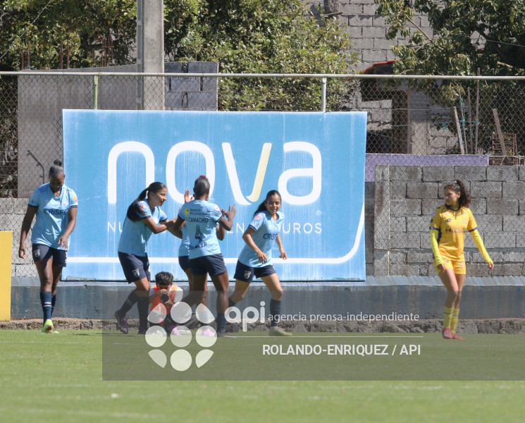 FBL SUPERLIGA FEMENINA CATOLICA VS CARNERAS UOS
