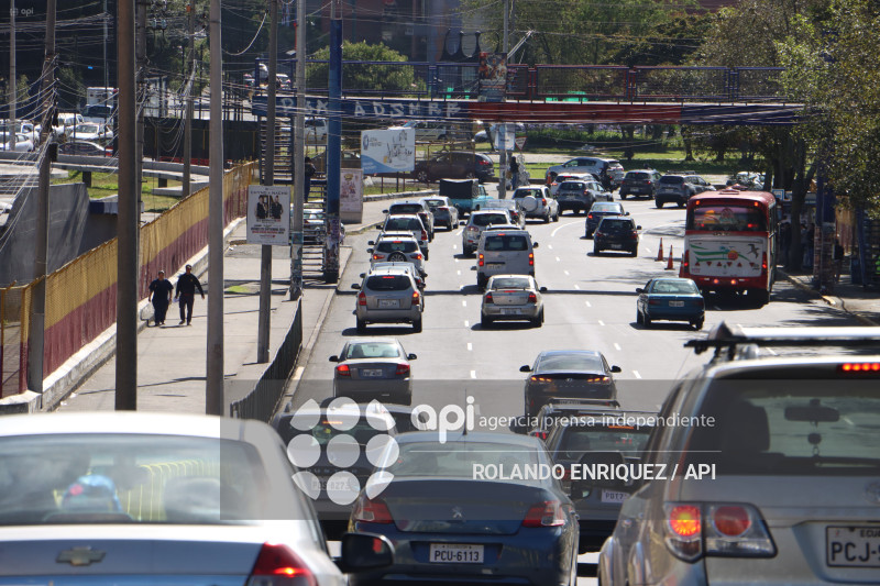 CONGESTION VEHICULAR QUITO