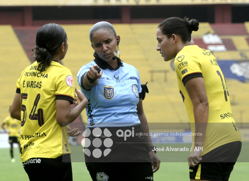 SPO-SUPERLIGAFEMENINA-BARCELO-CARNERAS