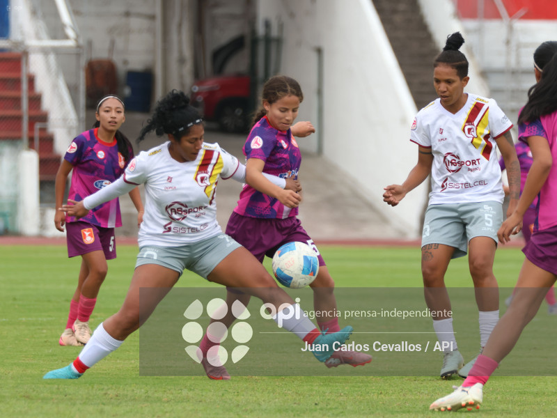 FBL-SUPERLIGA-DEPORTIVO IBARRA-QUITO FC