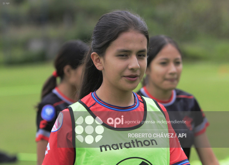 FBL SUPERLIGA FEMENINA MACARA VS EL NACIONAL