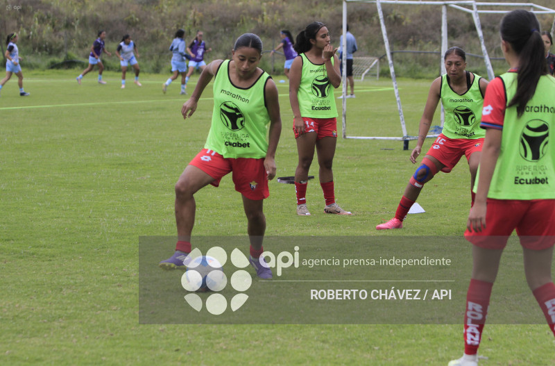FBL SUPERLIGA FEMENINA MACARA VS EL NACIONAL