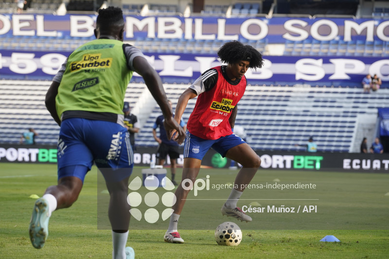 FBL-LIGAECUABET-EMELEC-CATOLICA