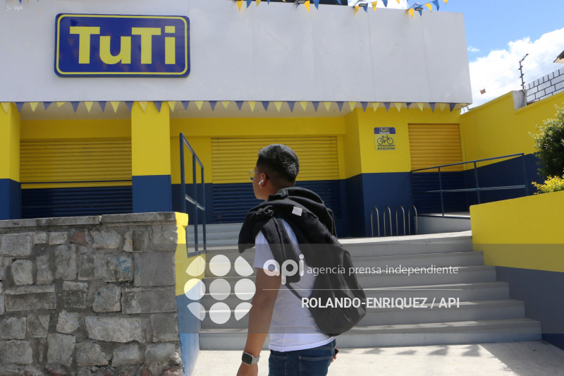 CASO TUTI