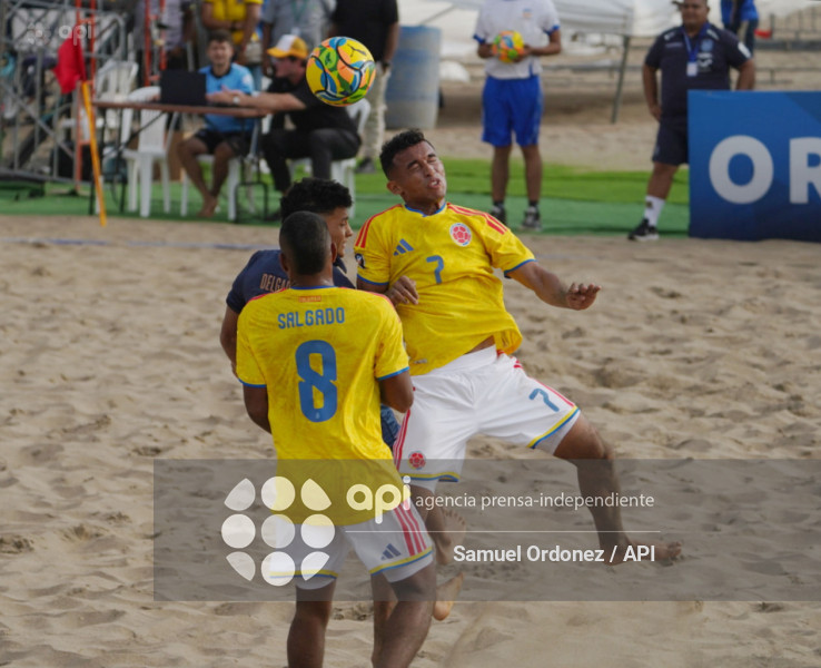 FBL CONMEBOL FUTBOL PLAYA ECUADOR VS COLOMBIA  MAYORES