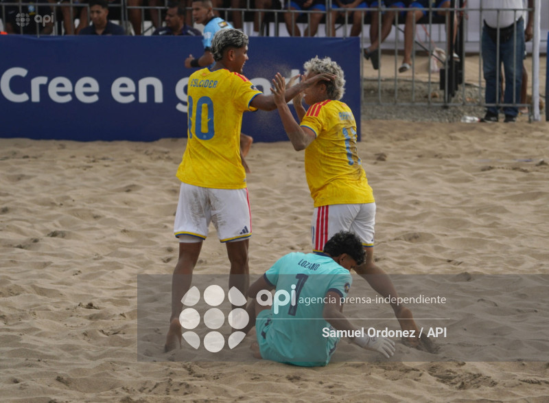FBL CONMEBOL FUTBOL PLAYA ECUADOR VS COLOMBIA  MAYORES