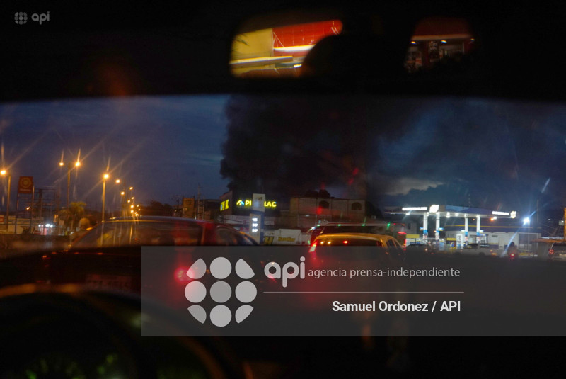 INCENDIO TERMOELÉCTRICA DE ESMERALDAS