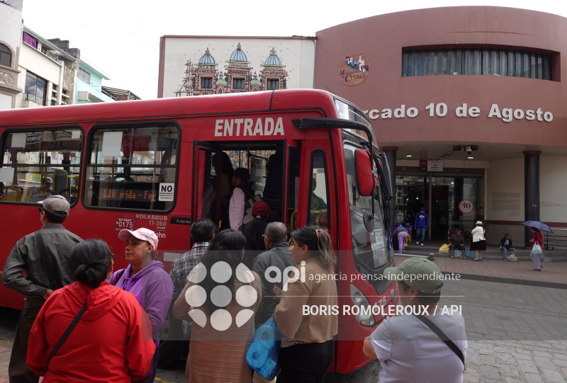 CUENCA-TRANSPORTE URBANO-SUSPENSION