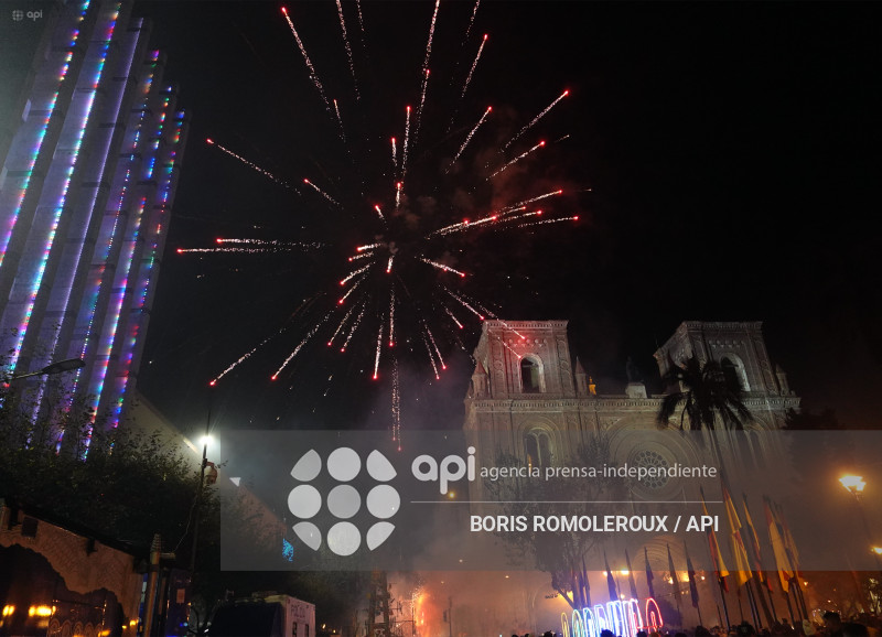 CUENCA-NOCHE DE CORPUS-CASTILLOS Y LUCES