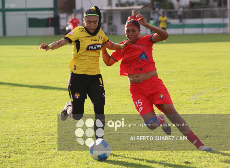 FBL SUPERLIGA FEMENINA EL NACIONAL VS BARCELONA