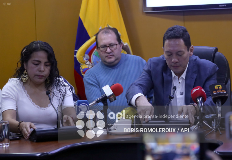 CUENCA-ALCALDE CRISTIAN ZAMORA-PRONUNCIAMIENTO
