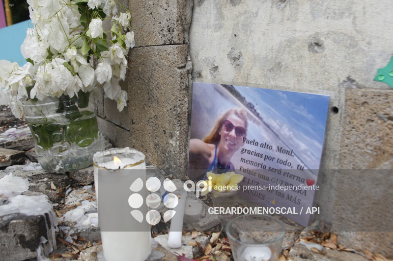 LLEGADA A ECUADOR DE MAMA DE MONIKA SILVA