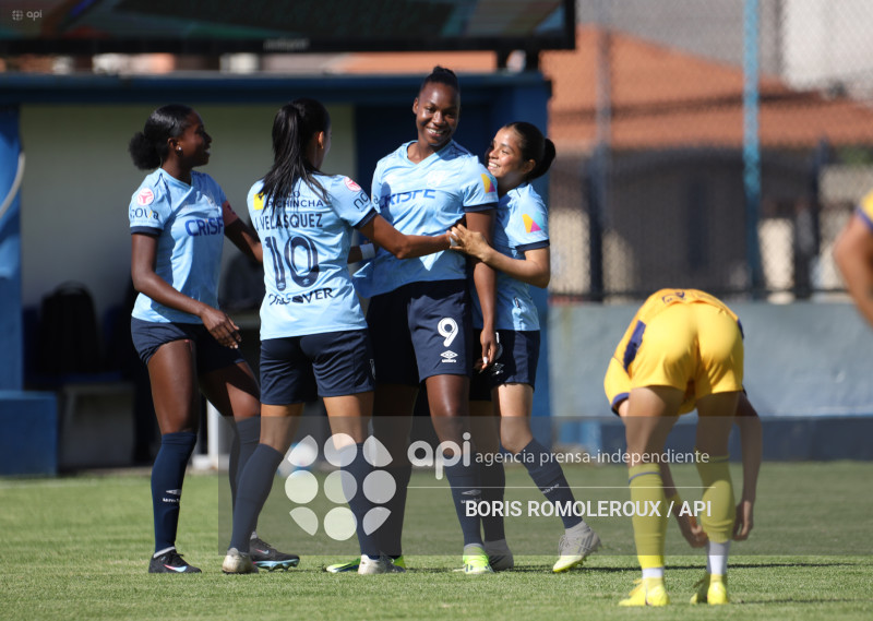 FBL-SUPERLIGA-FEMENINA- CARNERAS UPS-U CATOLICA