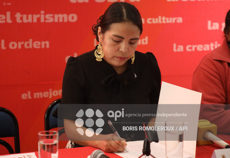 CUENCA-ALCALDESA SUBROGANTE-MARISOL PEÑALOZA