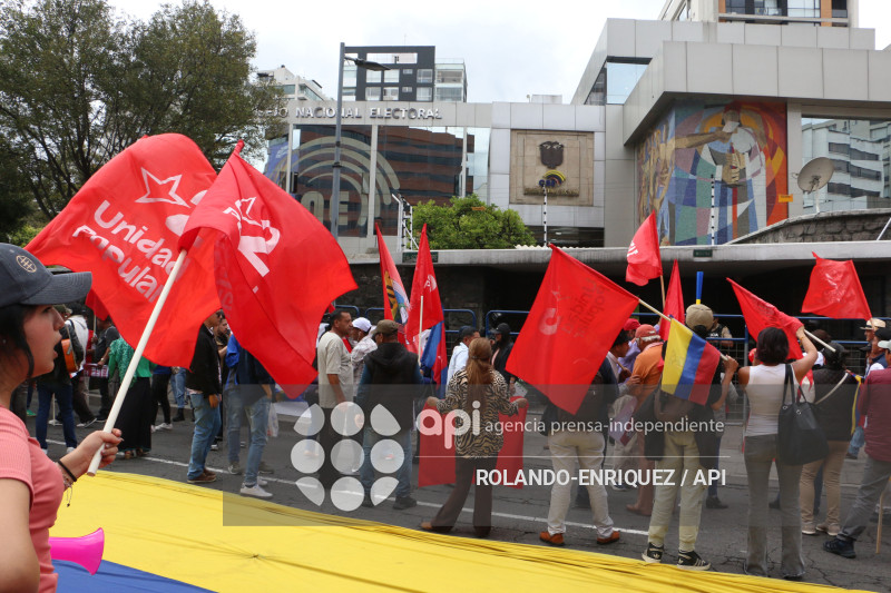 REVOCATORIA MANDATO CNE