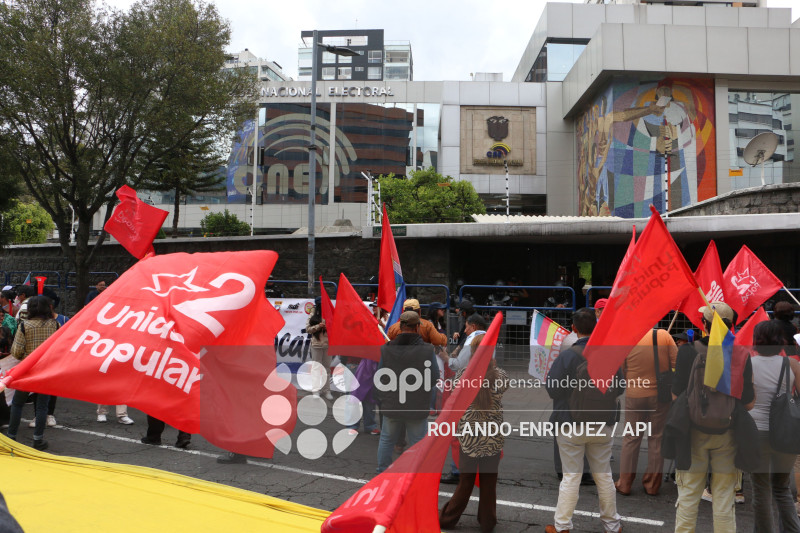 REVOCATORIA MANDATO CNE