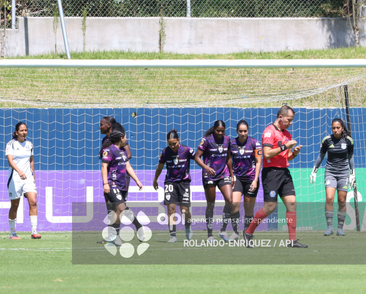 FBL SUPERLIGA FEMENINA DRAGONAS IDV VS CS EMELEC