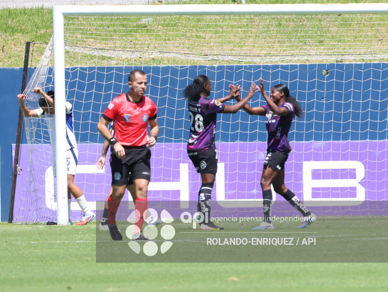 FBL SUPERLIGA FEMENINA DRAGONAS IDV VS CS EMELEC