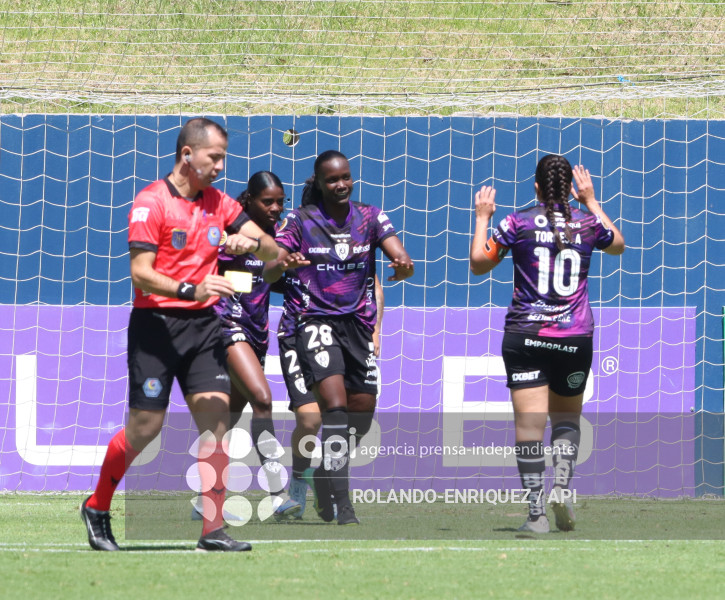 FBL SUPERLIGA FEMENINA DRAGONAS IDV VS CS EMELEC