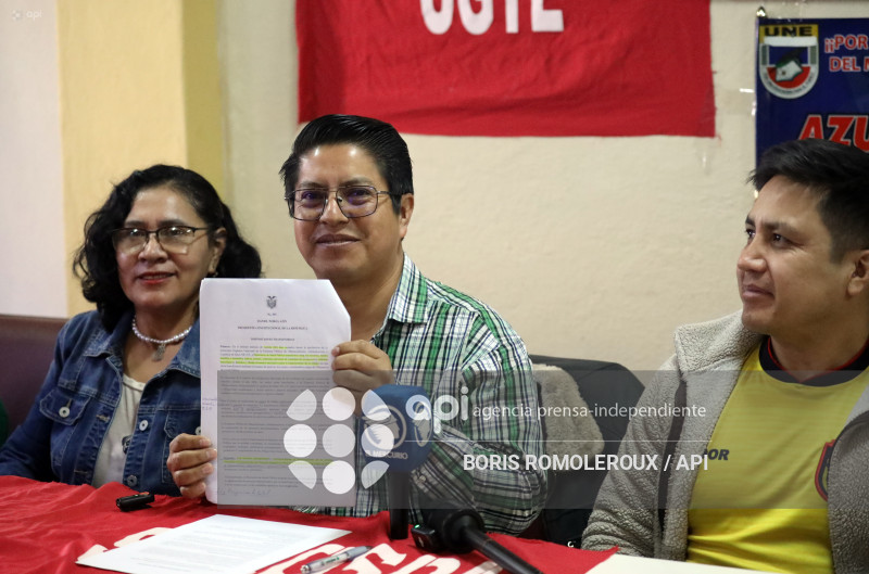 CUENCA-RUEDA DE PRENSA-CRISIS DE LA SALUD
