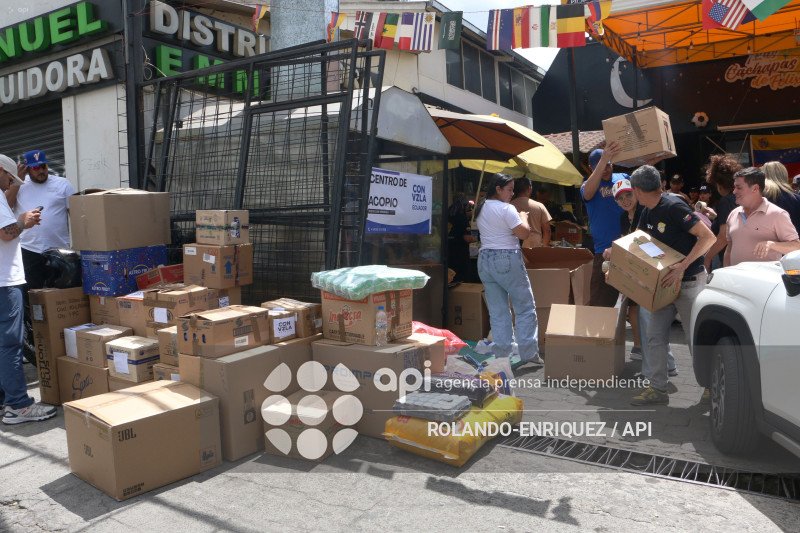 CENTRO ACOPIO AYUDA A VENEZUELA