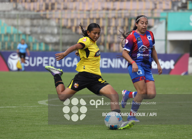 FBL-SUPERLIGA-FEMENINA- QUITO FC-BARCELONA