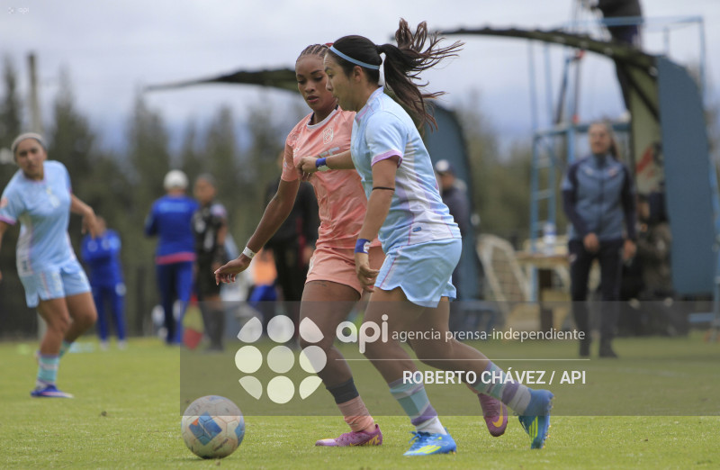 FBL SUPERLIGA FEMENINA MACARA VS U CATOLICA
