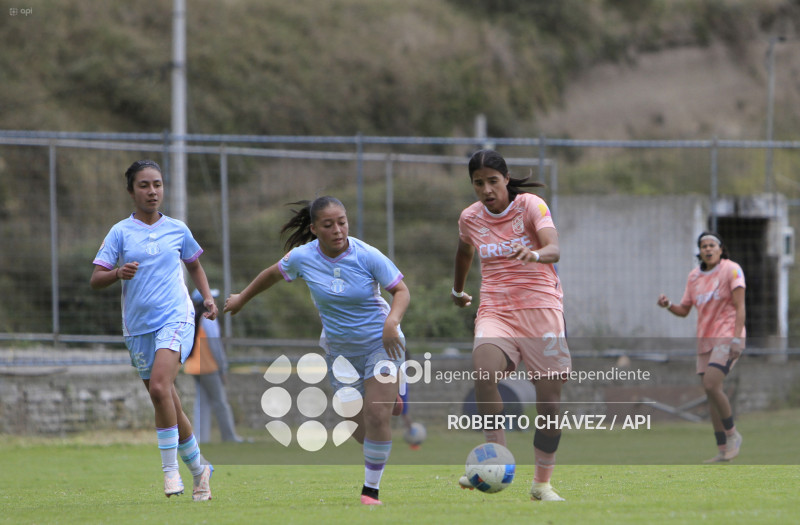 FBL SUPERLIGA FEMENINA MACARA VS U CATOLICA
