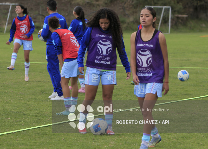 FBL SUPERLIGA FEMENINA MACARA VS U CATOLICA