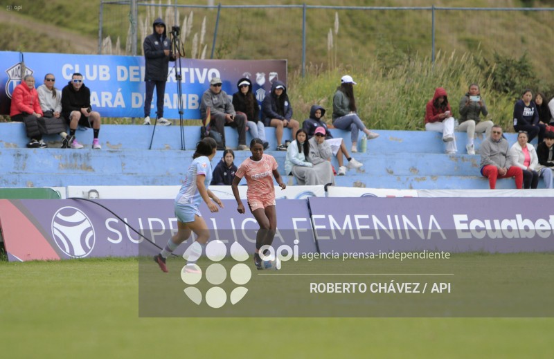 FBL SUPERLIGA FEMENINA MACARA VS U CATOLICA