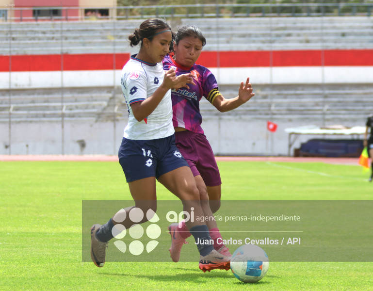 FBL-SUPERLIGA-DEPORTIVO IBARRA-EL NACIONAL