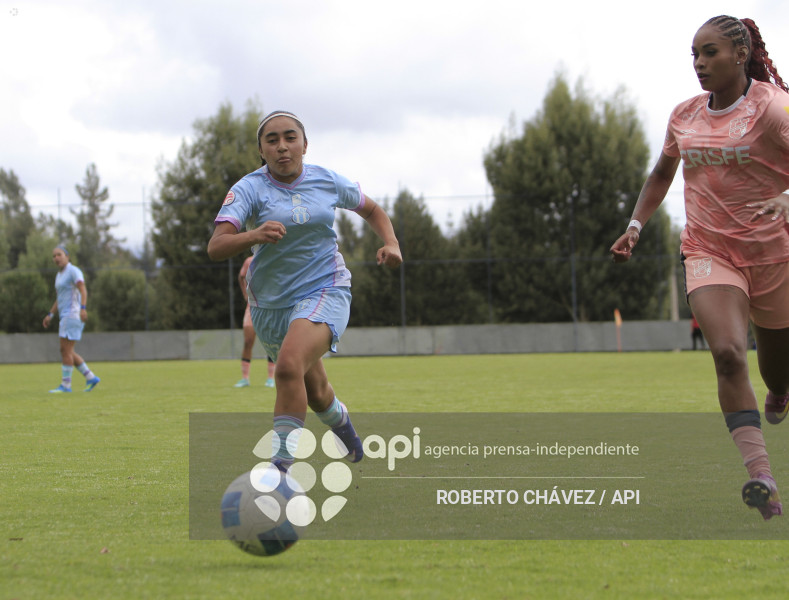 FBL SUPERLIGA FEMENINA MACARA VS U CATOLICA