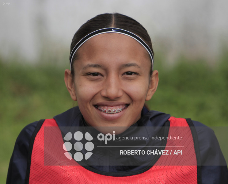 FBL SUPERLIGA FEMENINA MACARA VS U CATOLICA