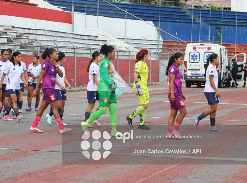 FBL-SUPERLIGA-DEPORTIVO IBARRA-EL NACIONAL