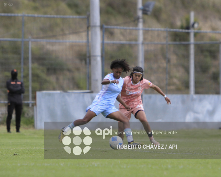 FBL SUPERLIGA FEMENINA MACARA VS U CATOLICA