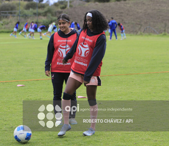 FBL SUPERLIGA FEMENINA MACARA VS U CATOLICA
