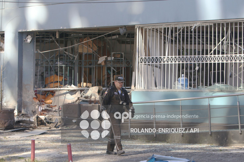 ATENTADO EN EX EDIFICIO DE MEDIOS PUBLICOD