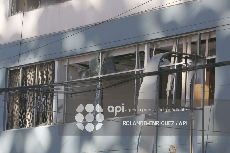 ATENTADO EN EX EDIFICIO DE MEDIOS PUBLICOD