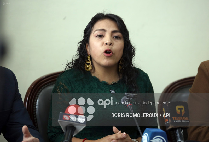 CUENCA-ALCALDESA MARISOL PEÑALOZA-ASAMBLEISTAS