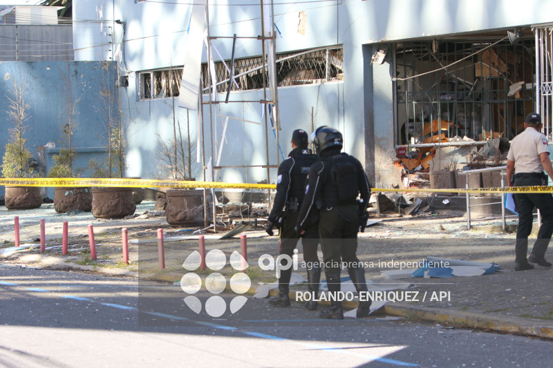 ATENTADO EN EX EDIFICIO DE MEDIOS PUBLICOD
