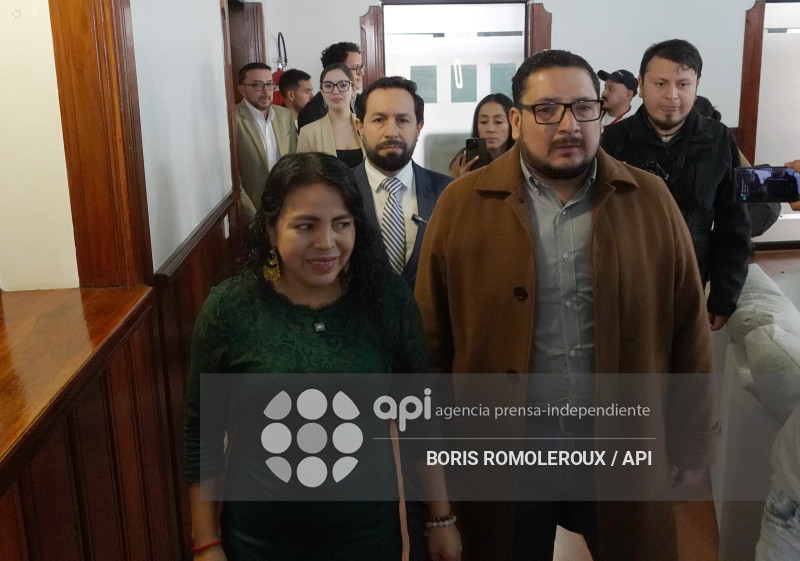 CUENCA-ALCALDESA MARISOL PEÑALOZA-ASAMBLEISTAS